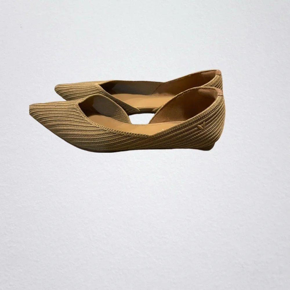 VIVAIA Women's Elegant Tan Loafers - Picture 3 of 4